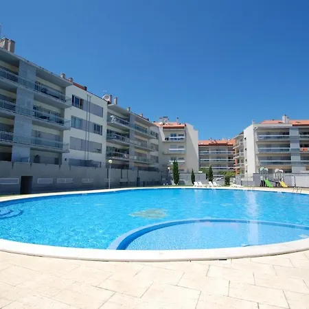 Apartment Parasol - With Pool, Wi-fi, Near Beach Sao Martinho do Porto